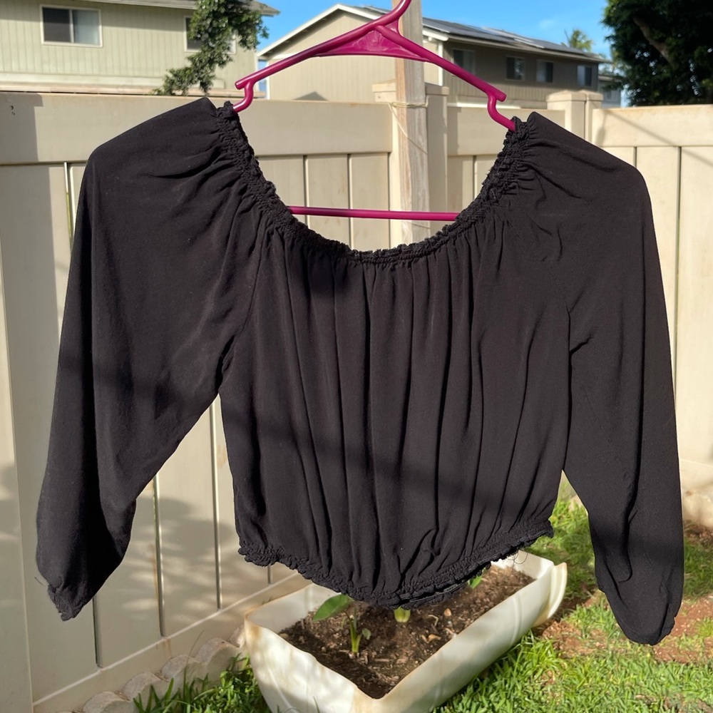 Zaful Off the Shoulder Frilled Cropped Blouse